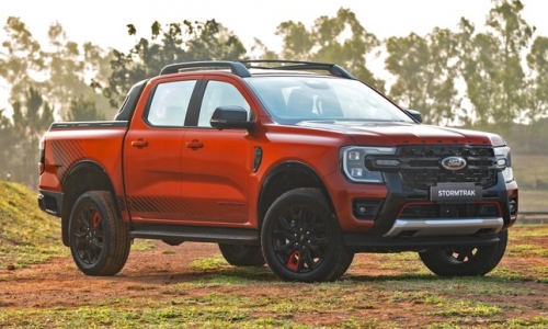 FORD RANGER STORMTRAK ĐƯỢC XÁC NHẬN RA MẮT TẠI VIỆT NAM